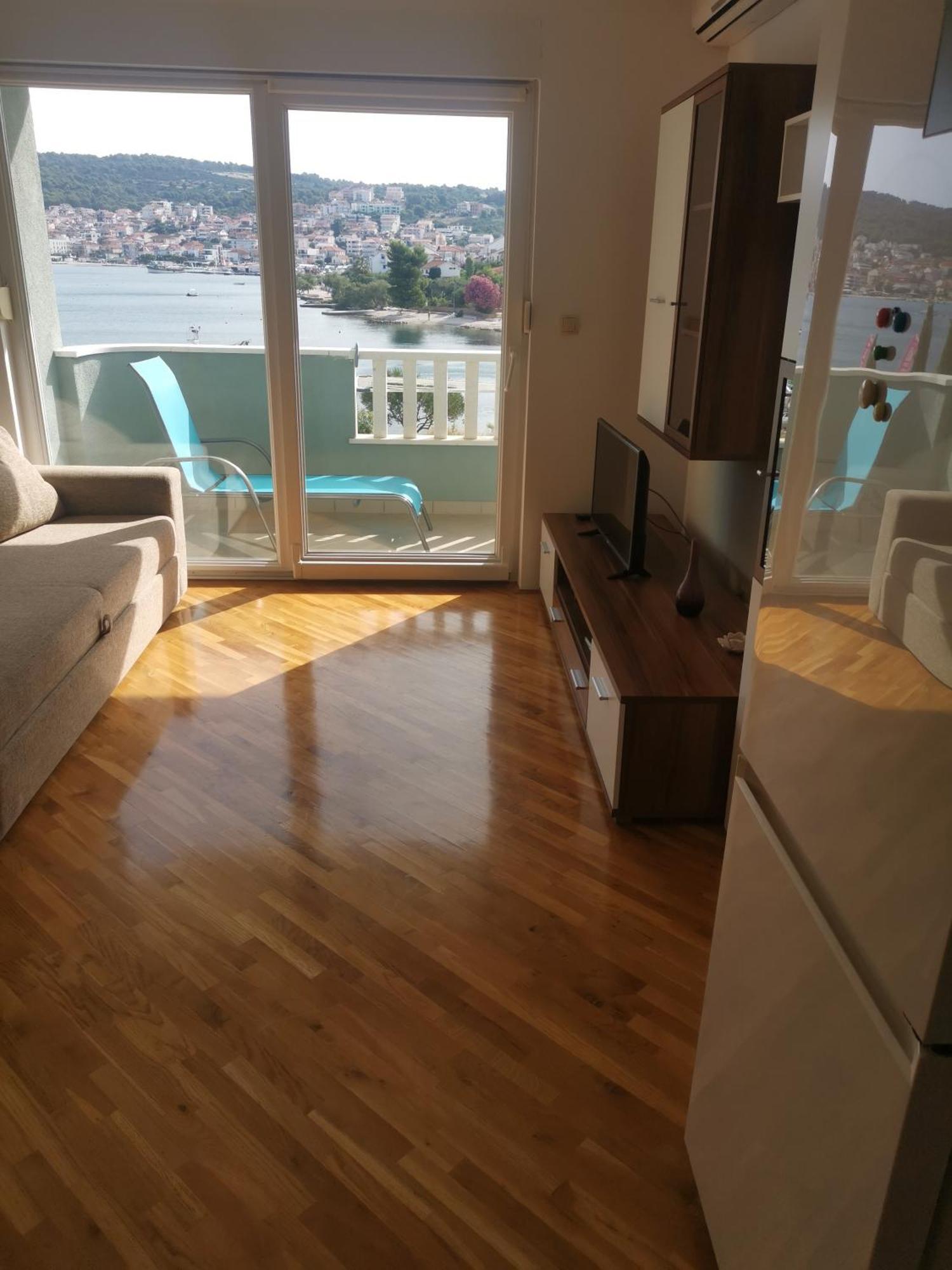 Apartment Croatika On The Beach Τρογκίρ Εξωτερικό φωτογραφία